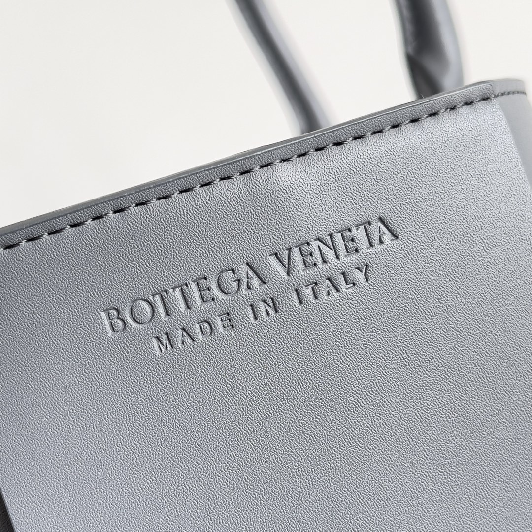 Bottega Veneta Shopping Bags